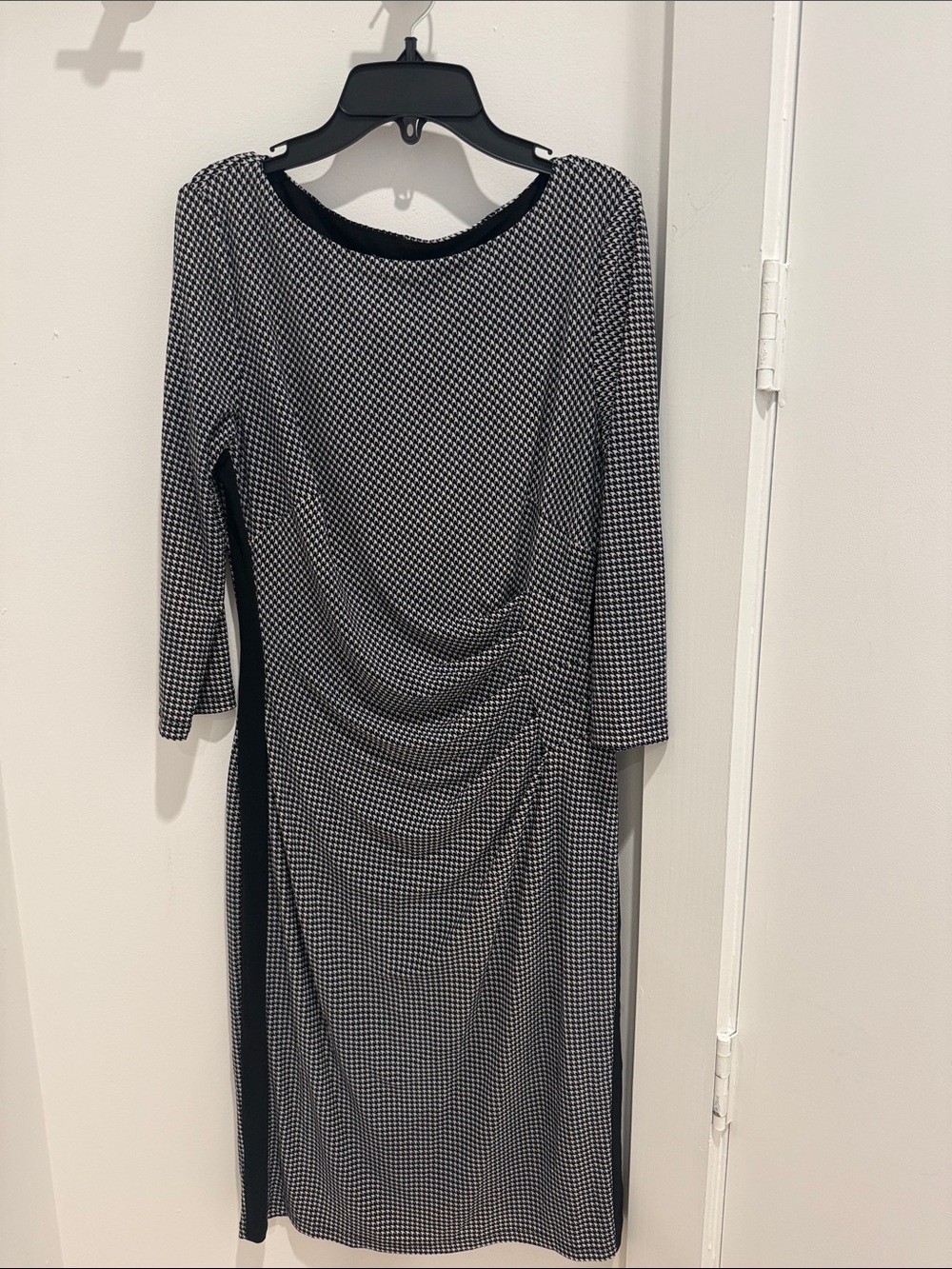 Ralph Lauren Black and White Houndstooth Ruched Long-Sleeve Dress